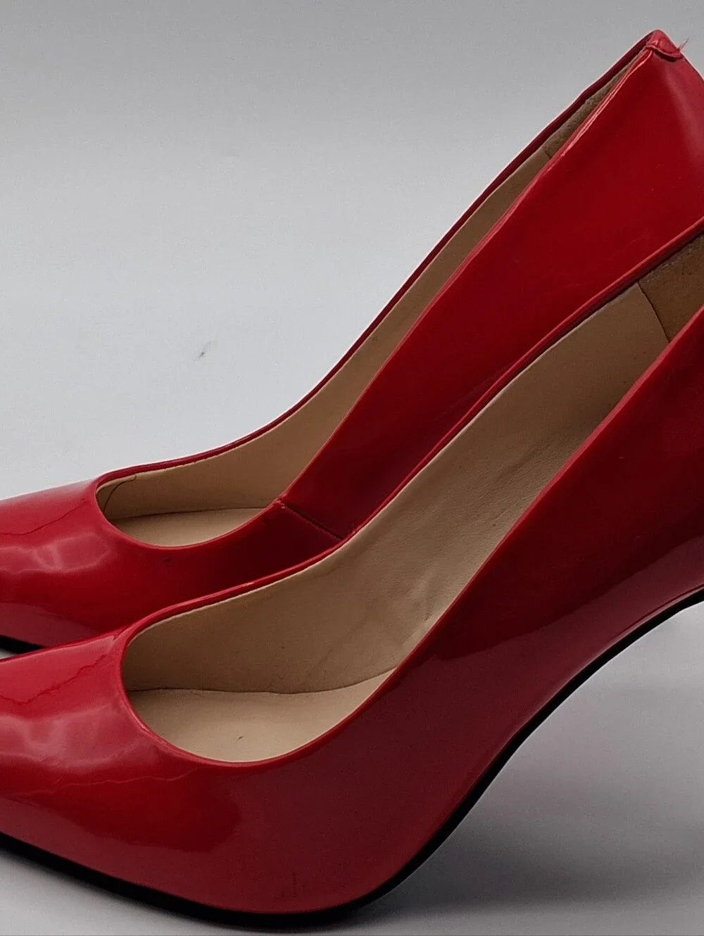 Women's Nine West Martina Red Patent Pointed-Toe High Heels. Size 9M.